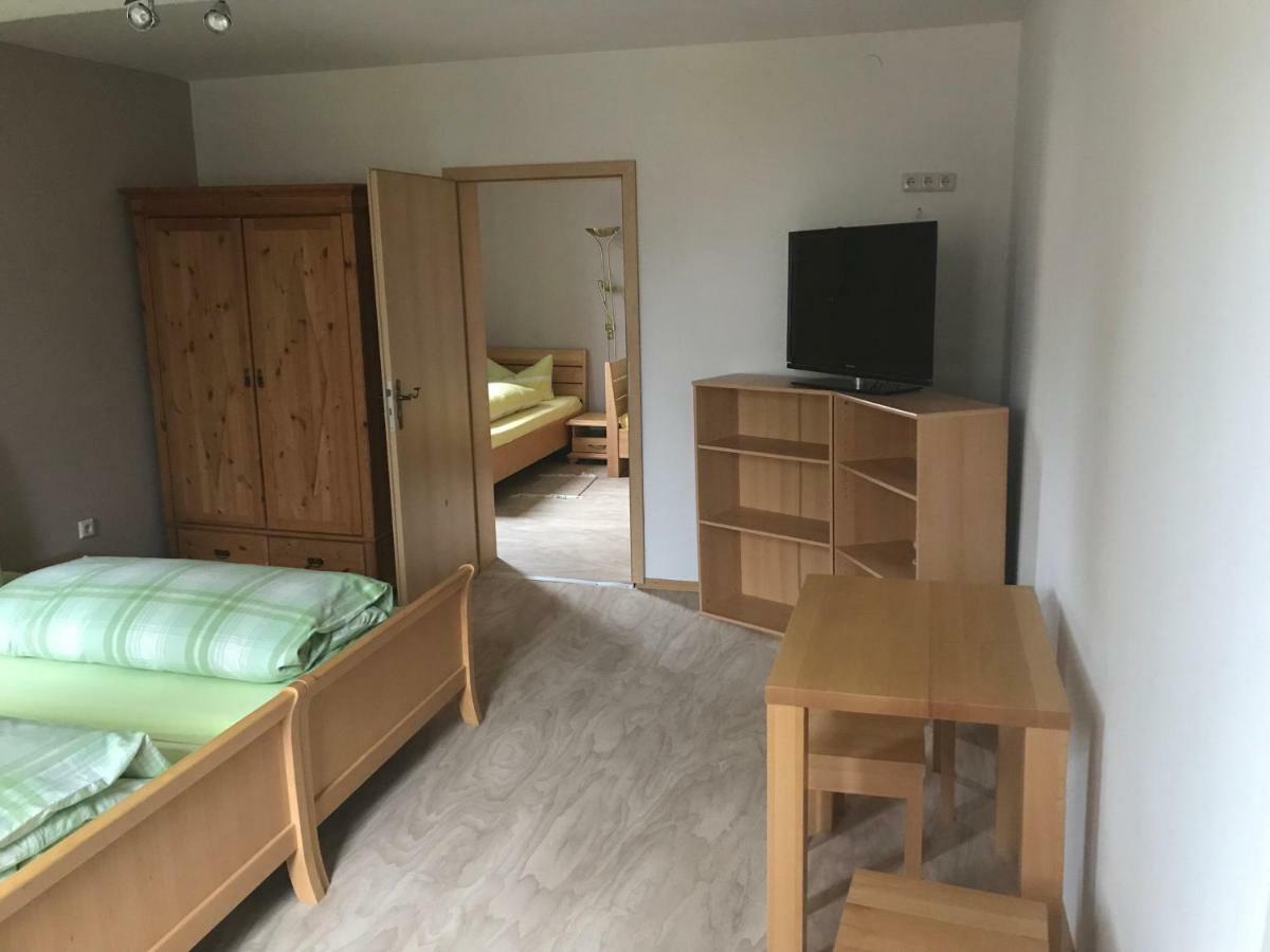 Pension Zum Mohr Birstein Екстер'єр фото