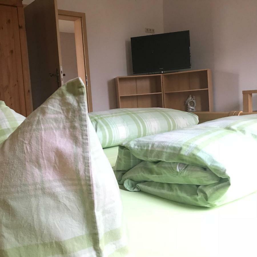 Pension Zum Mohr Birstein Екстер'єр фото