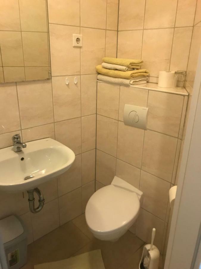 Pension Zum Mohr Birstein Екстер'єр фото